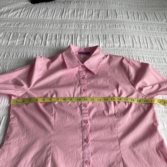 Mojo USA Hot From Hollywood Barbie pink long sleeved button down shirt. NWT. Med - Picture 6 of 11
